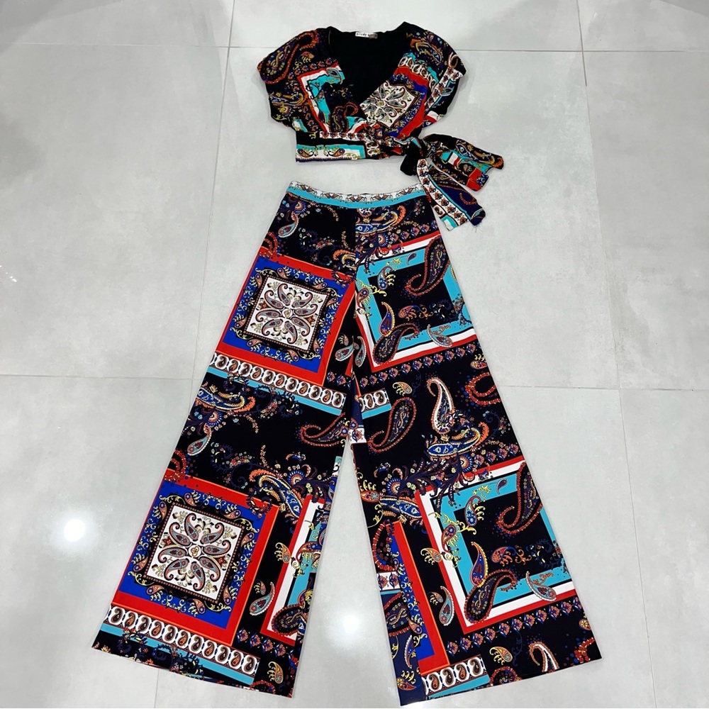 Alice + Olivia Athena Pants - Picture 7 of 9
